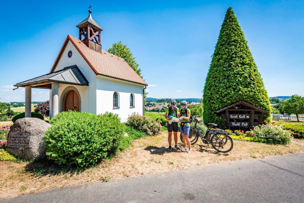 Familiengasthof Schaller Floß Exteriör bild
